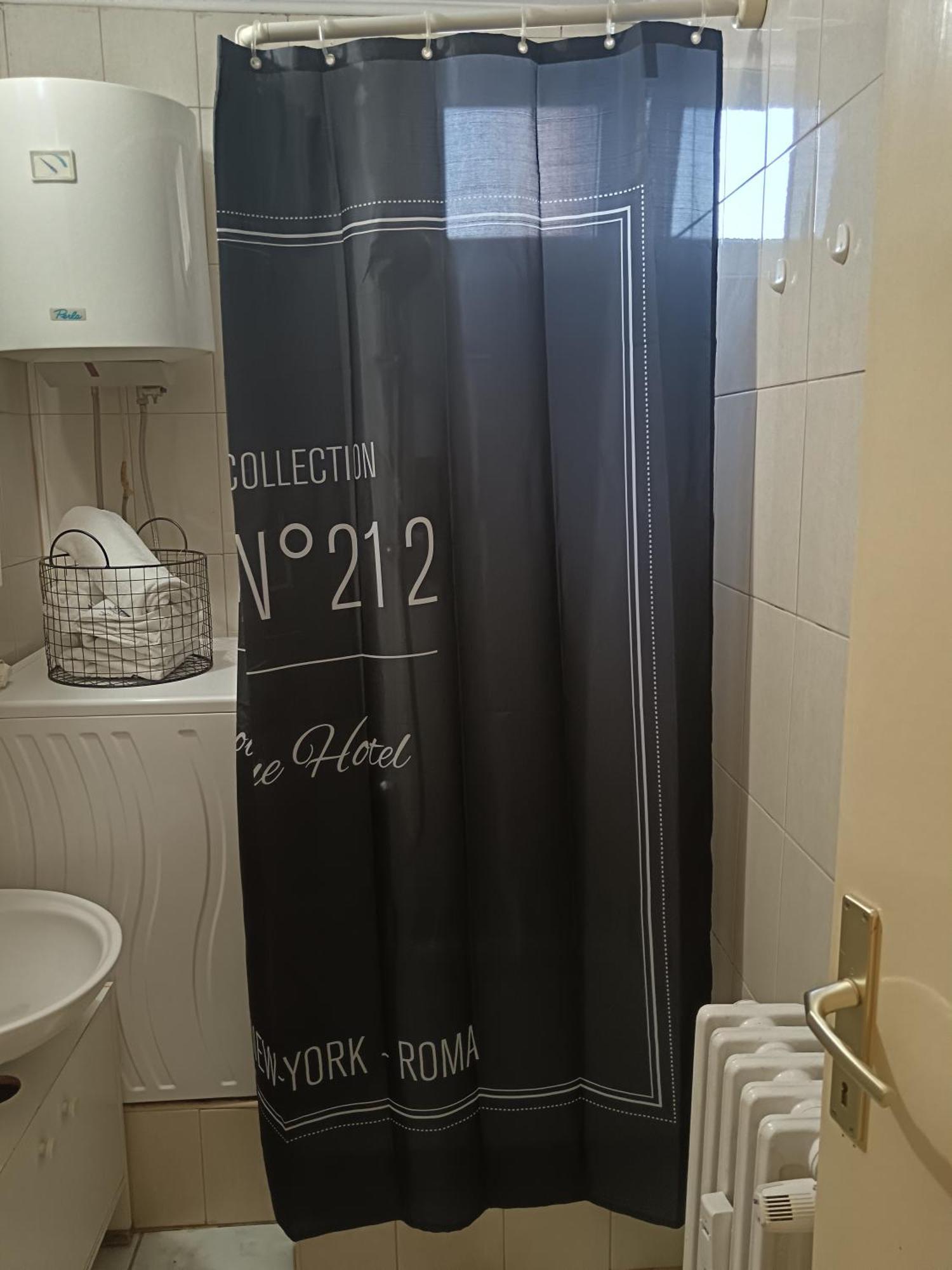 Studio Apartman Luna Appartement Vinkovci Buitenkant foto